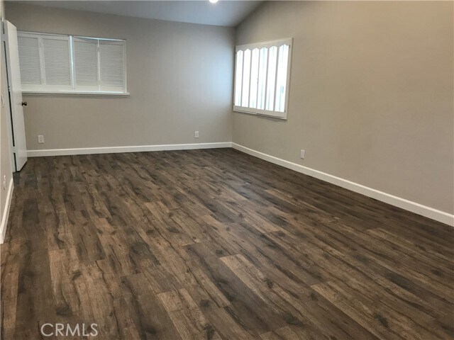 Building Photo - 951 S Park Rim Cir