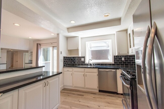 Building Photo - Beautiful Remodeled Home w/Attached 2 Car ...