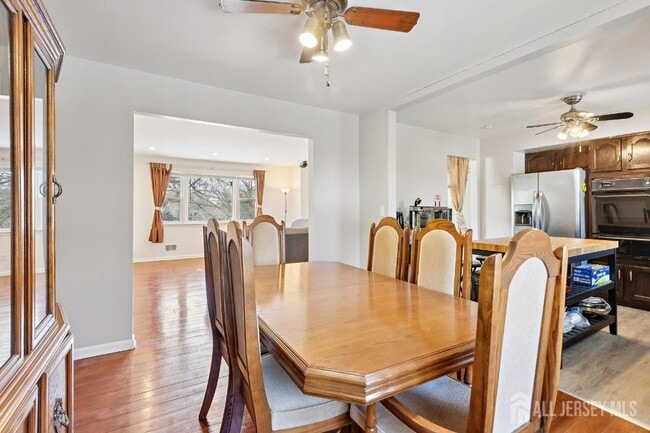 Building Photo - 3 Stafford Dr