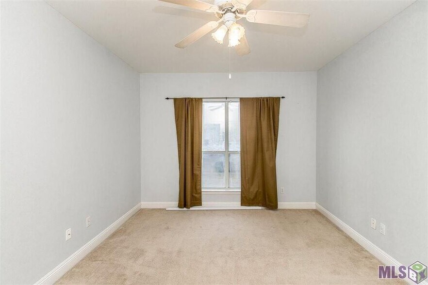 bedroom2 - 5145 Nicholson Dr