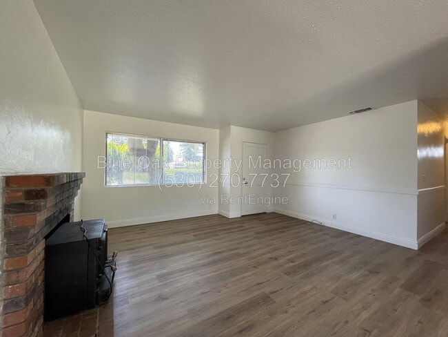 Building Photo - 470 Cimarron Dr