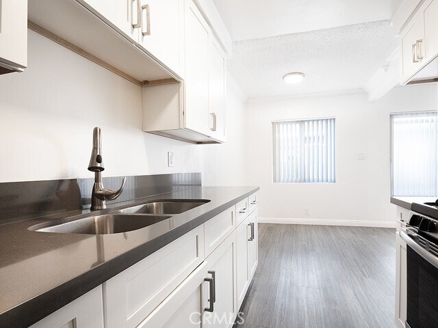 Building Photo - 12536 Oxford Ave