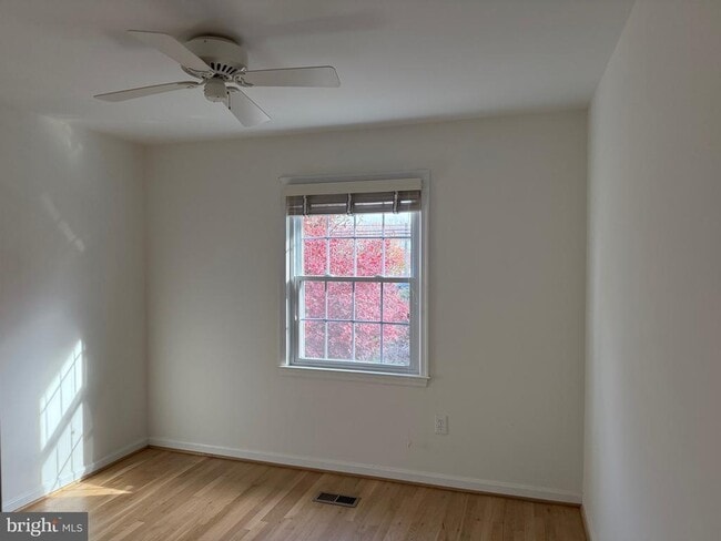 Building Photo - 5257 Leestone Ct