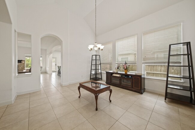 Building Photo - 7413 Woodward Springs Dr
