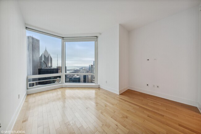 Building Photo - 401 N Wabash Ave