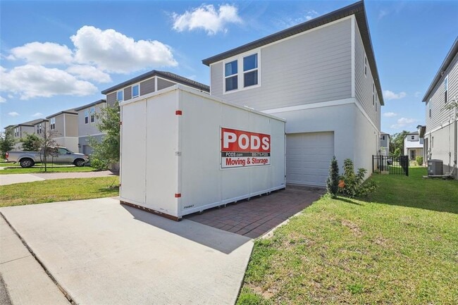 Building Photo - 14287 Braemar St