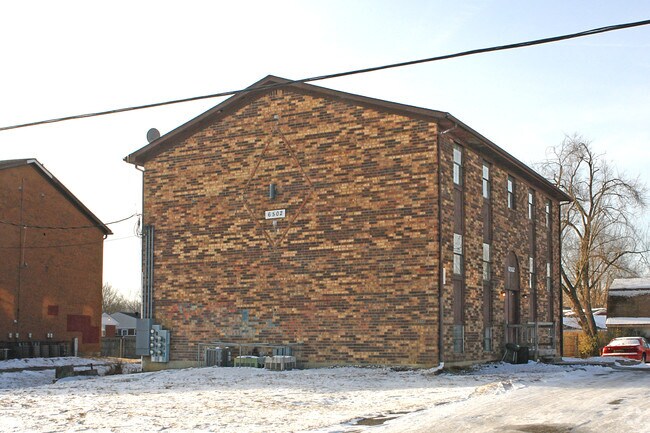 Primary Photo - 6502 Hackel Dr