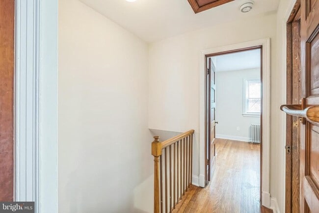Building Photo - 1407 K St SE