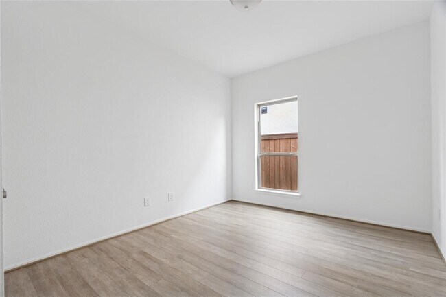 Building Photo - 18415 Cir Bar Rnch Ct