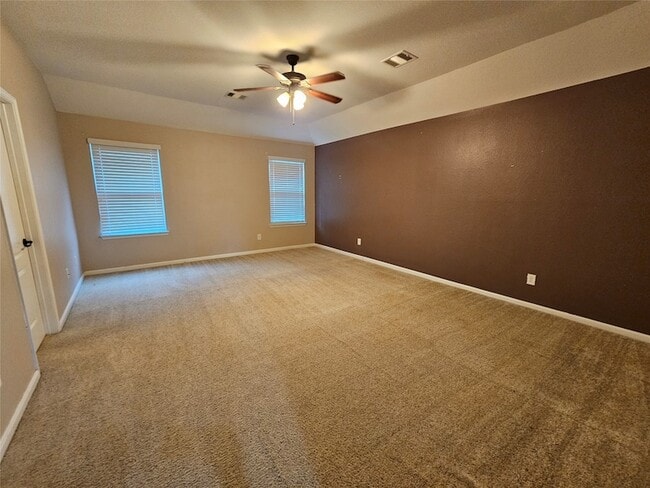 Building Photo - 4330 Lake Cypress Cir