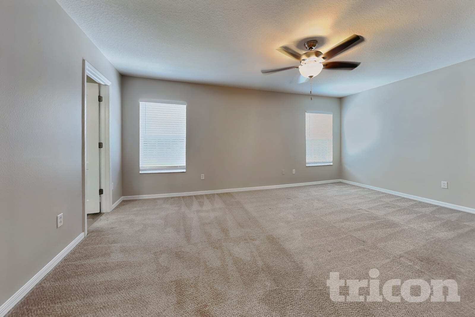 Building Photo - 9247 Wellstone Dr