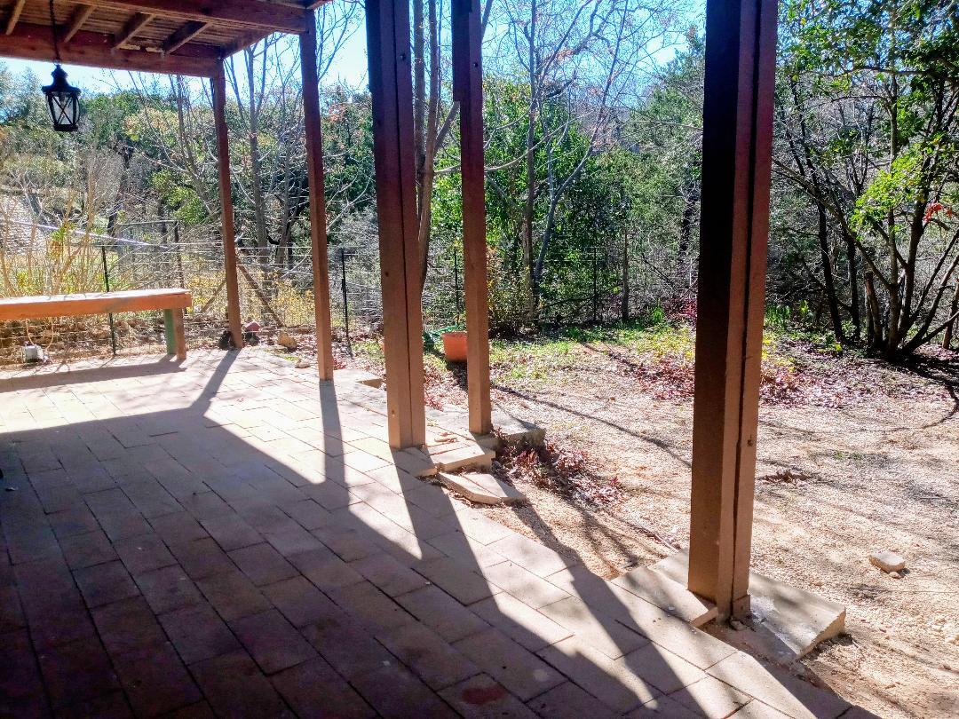 Building Photo - 2588 Connie Dr