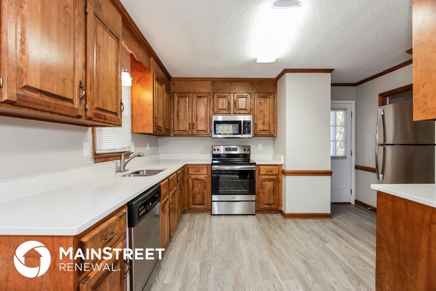 Building Photo - 19600 Whilehaven Ct