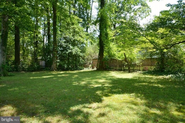 Building Photo - 5512 Ferndale St