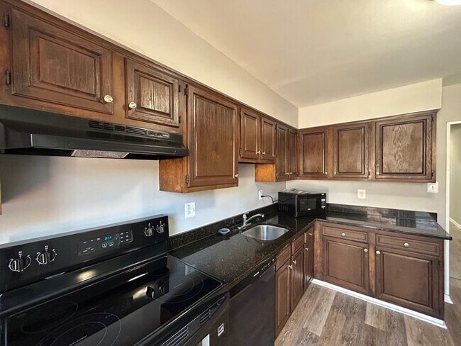 Building Photo - 4 Bedrooms 2.5 Bathrooms, Joppa MD