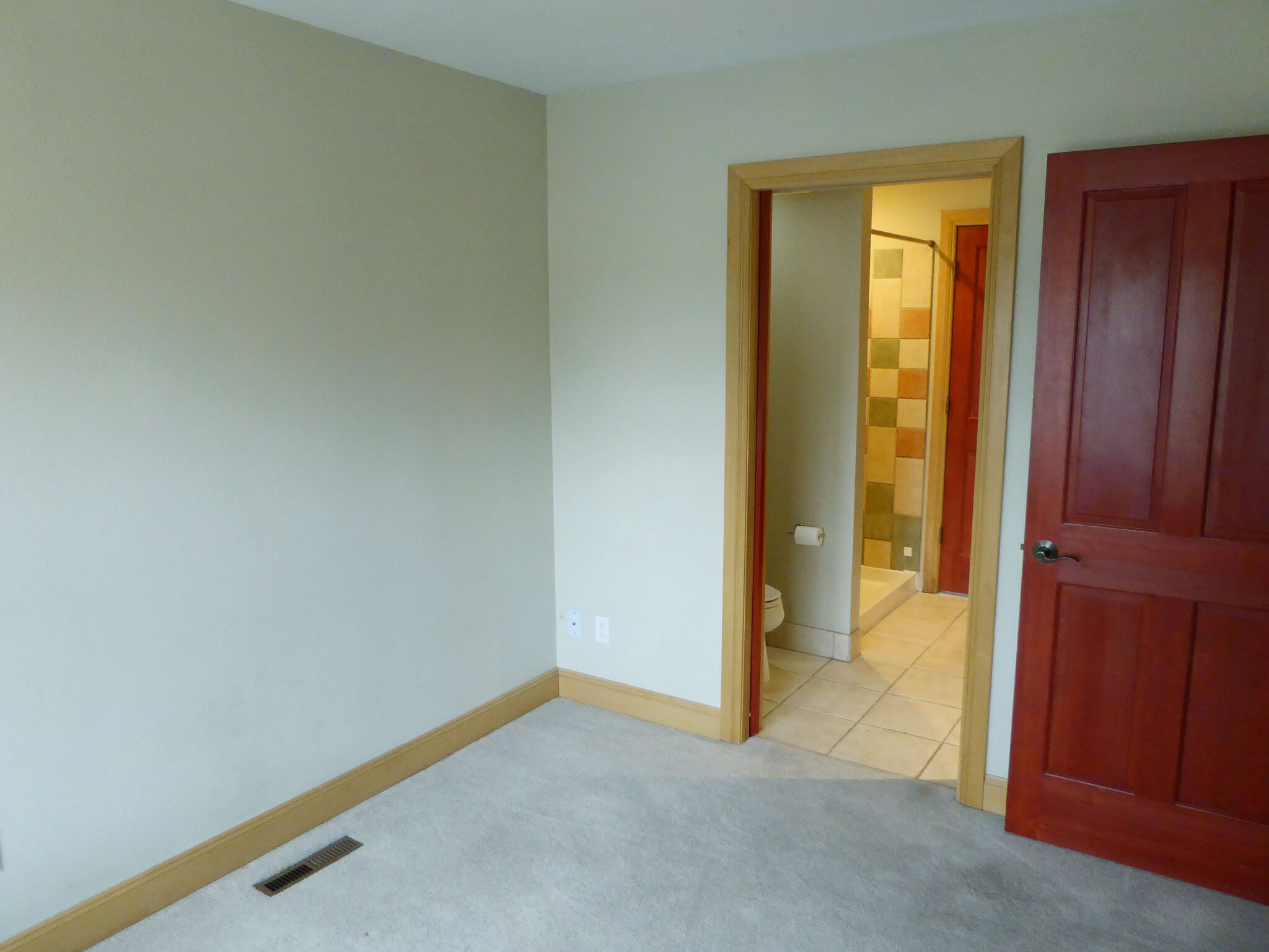 Building Photo - 1031 Mirrormere Cir