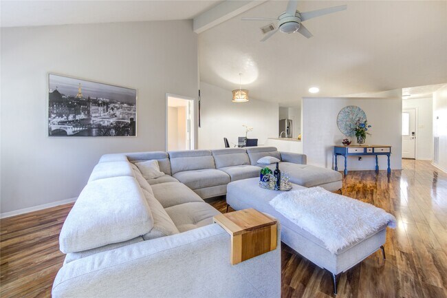 Building Photo - 7027 Brockington Dr