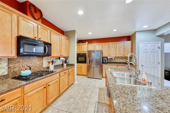 Building Photo - 2533 Libberton St