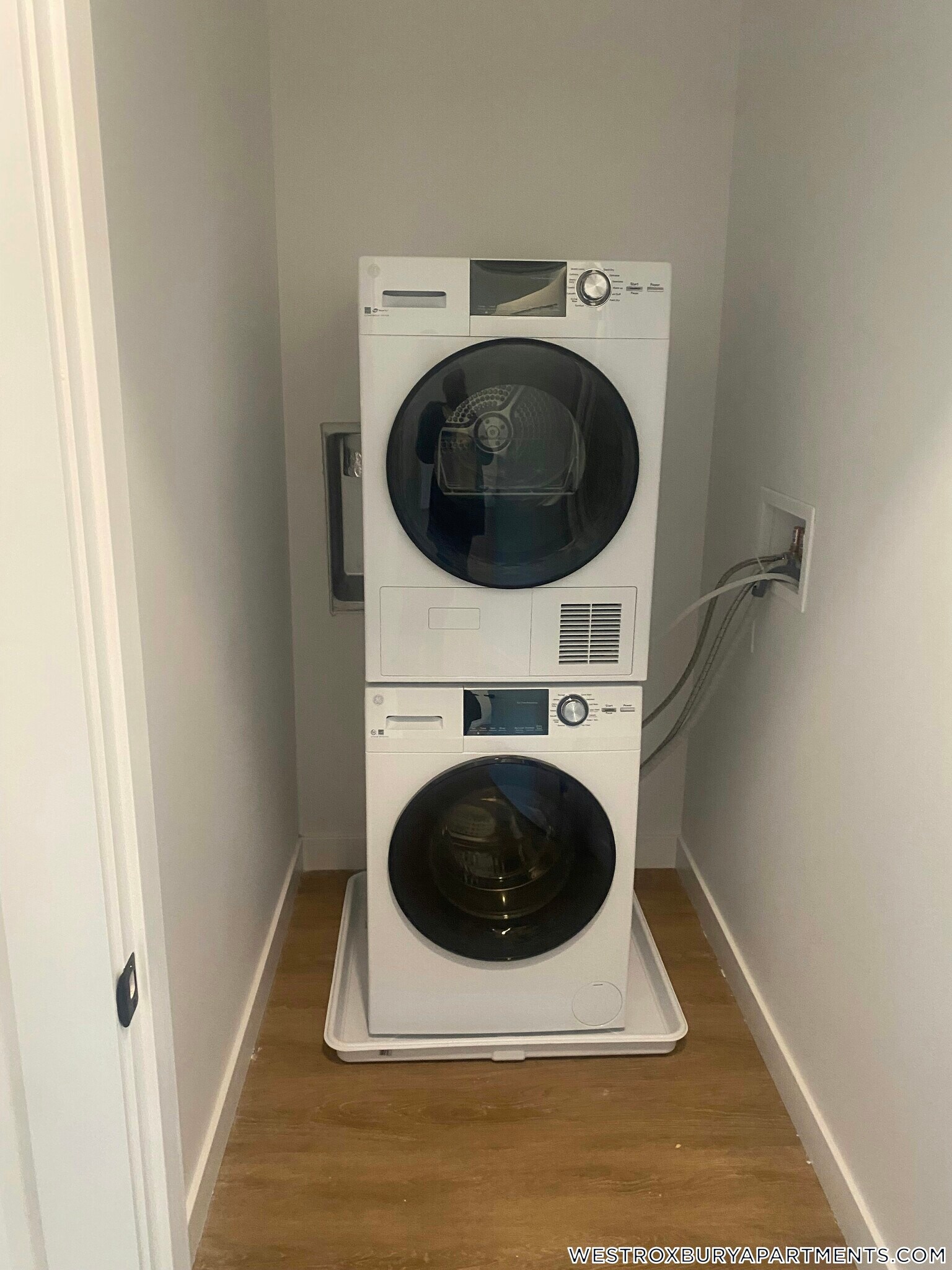 Building Photo - 199 Gardner St