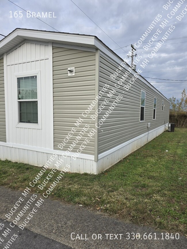 Building Photo - 165 Bramel-