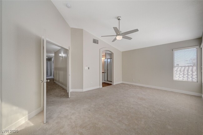 Building Photo - 421 Madison Taylor Pl