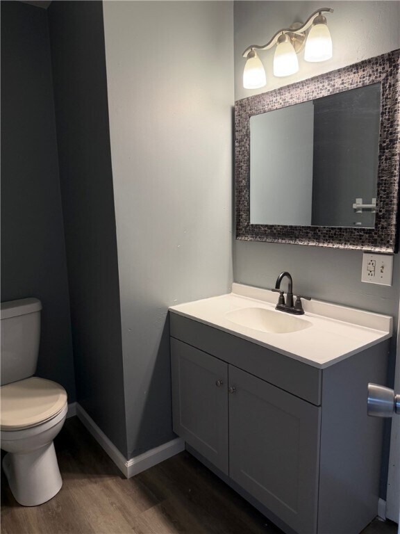 Building Photo - 553 French Rd