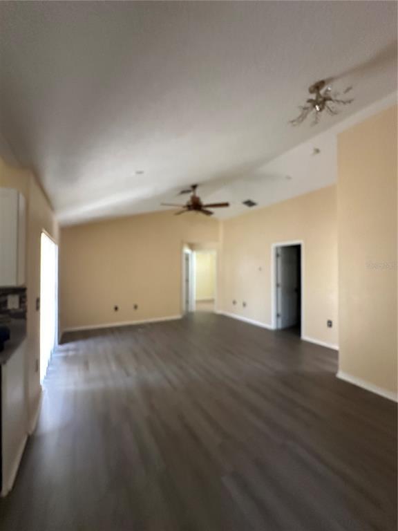 Building Photo - 847 Blanc Ct