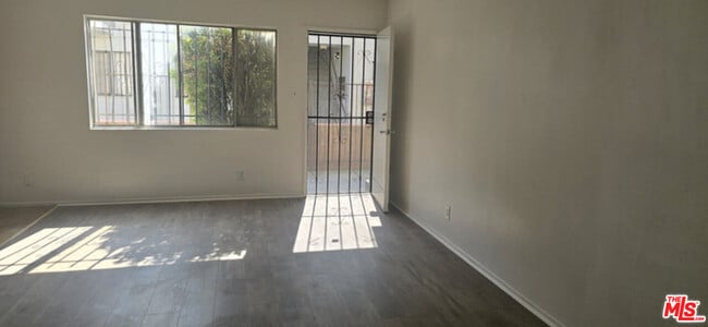 Building Photo - 2630 S La Salle Ave