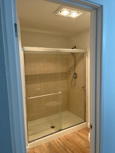 Master shower - 1224 6th Ave S