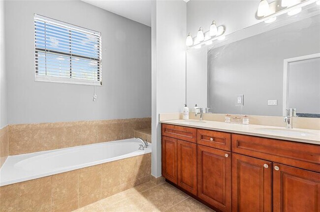 Building Photo - 4855 NW 55th Pl