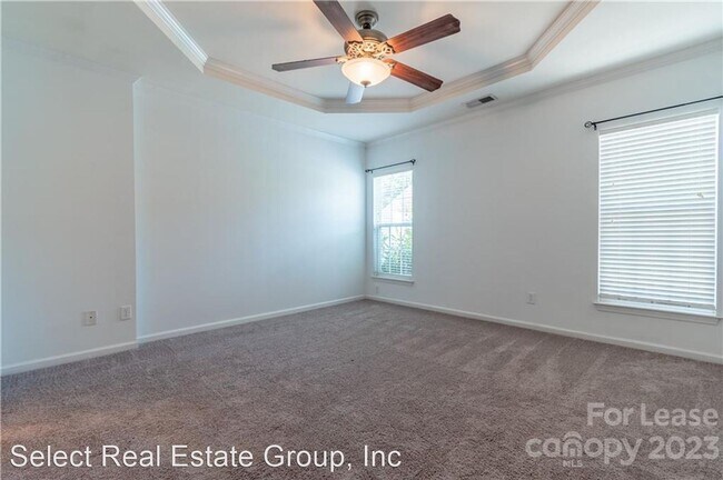 Building Photo - 3 br, 2.5 bath House - 109 Kase Ct