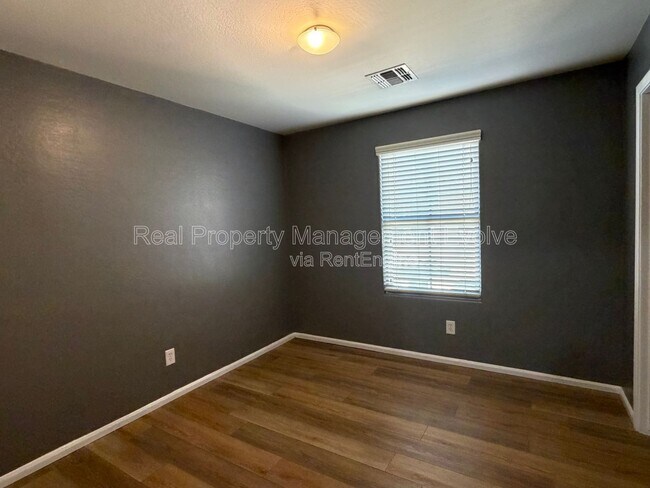 Building Photo - 7724 W Pipestone Pl