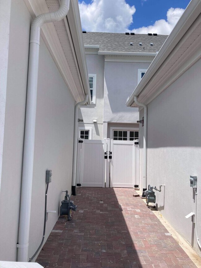 Building Photo - 2129 Celebration Blvd