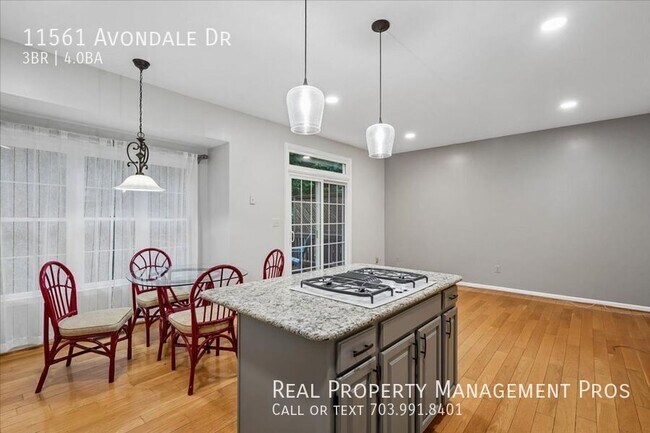 Building Photo - 11561 Avondale Dr