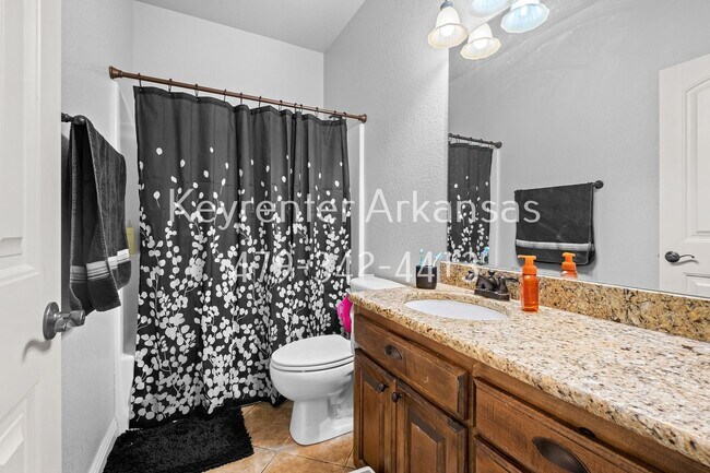 Building Photo - 1048 Tarah Knolls Cir