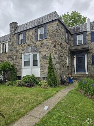 Building Photo - 2632 Lenape Rd