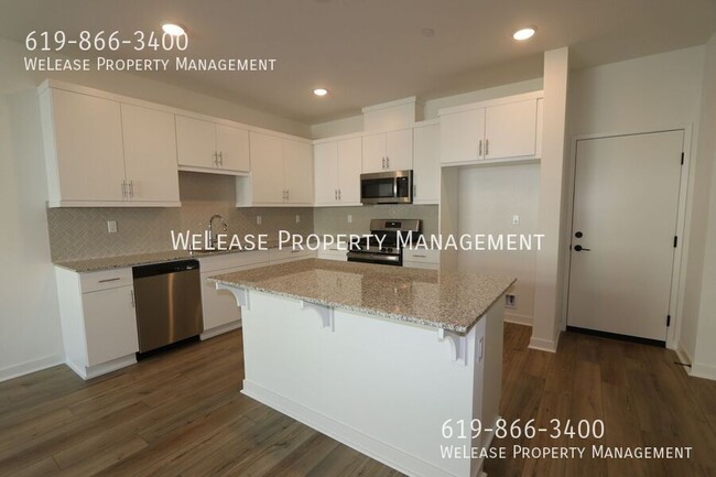 Building Photo - 35169 Rangpur Ln