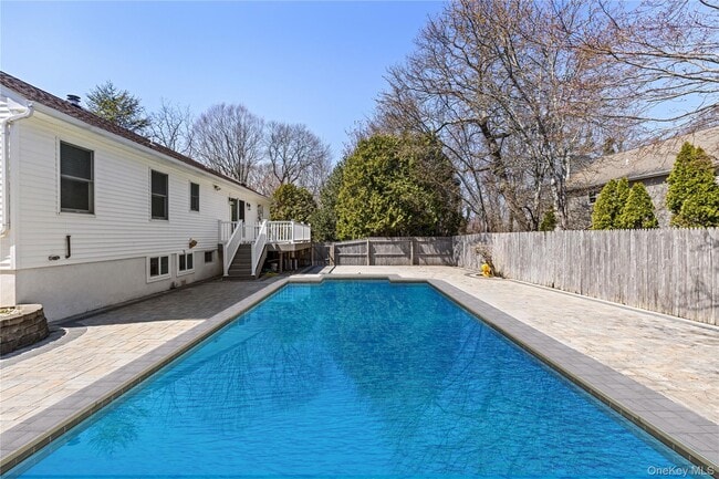 Building Photo - 52 Summit Dr