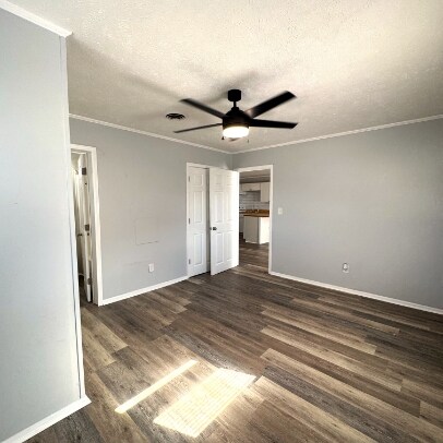 Building Photo - 608 22nd Ave N