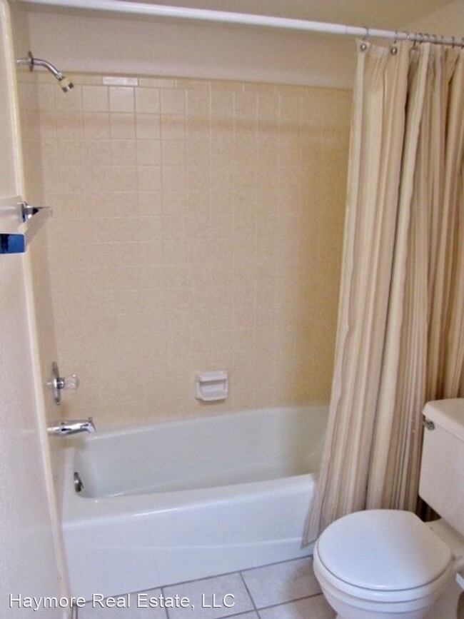 Building Photo - 2 br, 2 bath House - 1241 Carmelita Drive