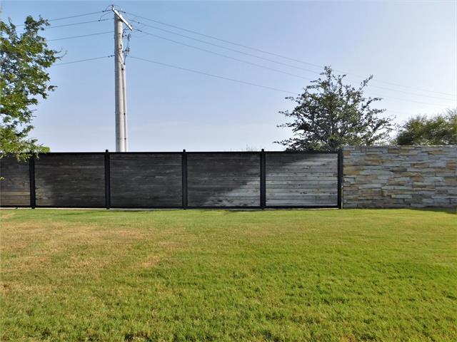 Building Photo - 1108 Huckleberry St