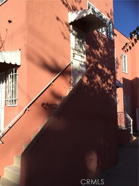 Building Photo - 1133 Redondo Blvd