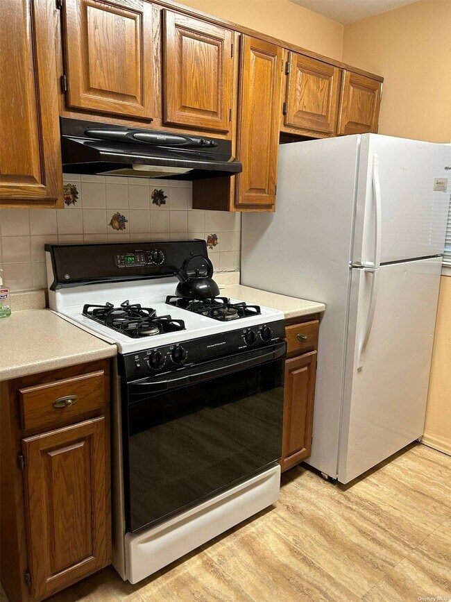 1690 Grand Ave 1690 Grand Ave Baldwin NY 11510 Apartment Finder