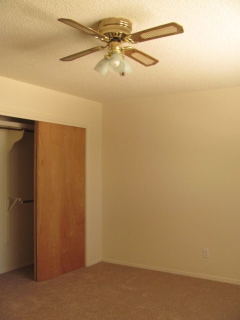 Building Photo - NE ENCHANTED MESA 3/BD 2/BA 2/CG