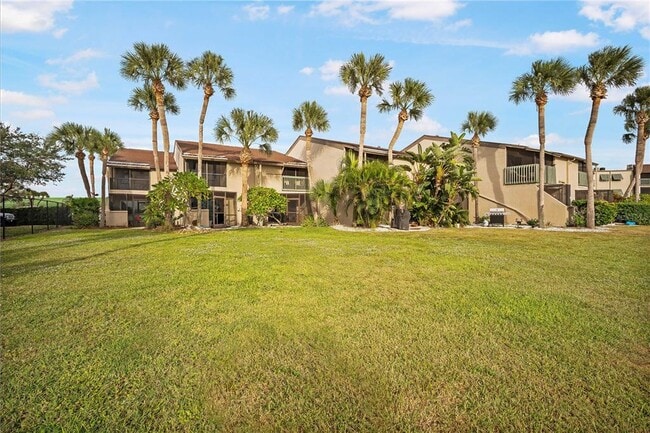 Building Photo - 1028 Apollo Beach Blvd