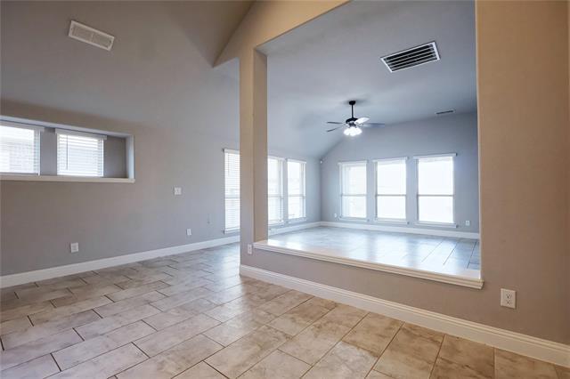 Building Photo - 531 Harvest Grove Dr