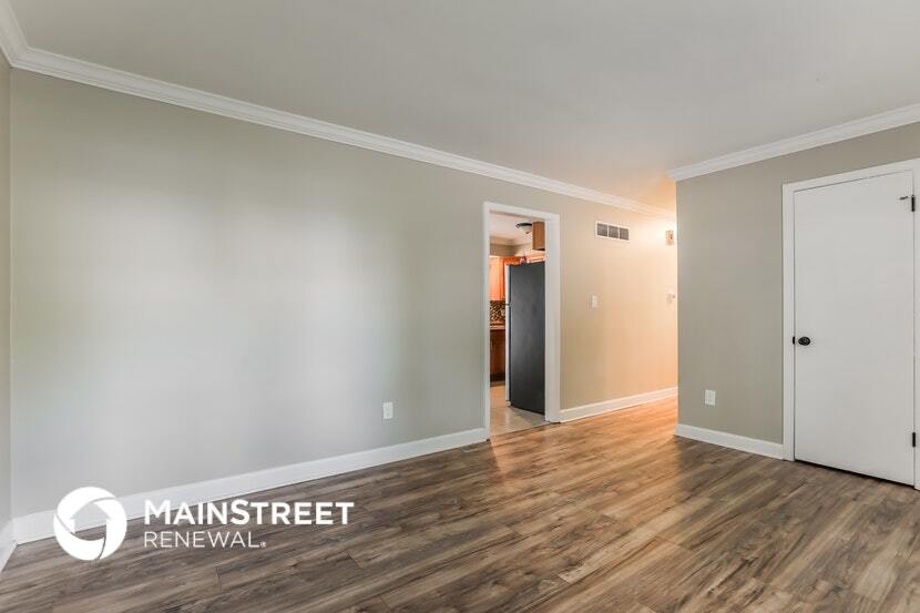 Building Photo - 11955 Sycamore Ave