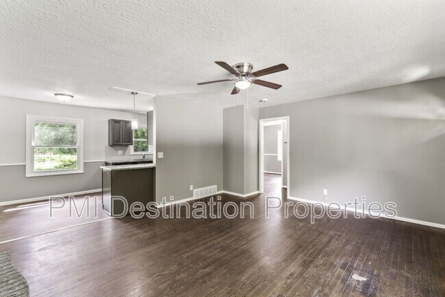 Building Photo - 1103 N Atherton Rd
