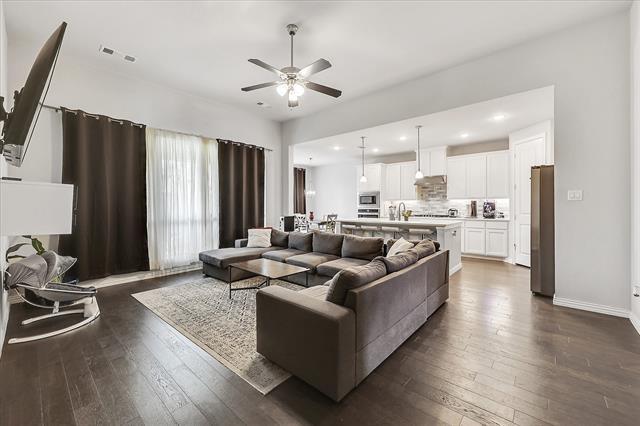 Building Photo - 1708 Snowdrop Dr