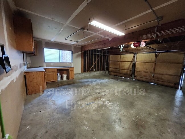Building Photo - 573 Bridle View Ct NW